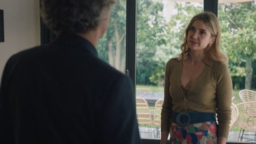 Episode 415 still