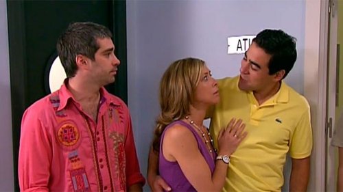 La que se avecina Season 1 Episode 13 - Sobornos, detenciones y un matrimonio de conveniencia