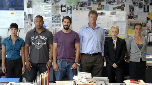 East West 101 Season 2 Episode 1 - The Lost Boy