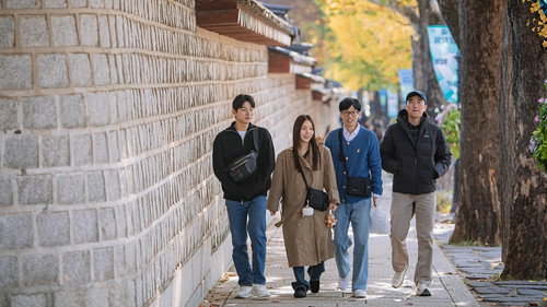 Episode 257 still