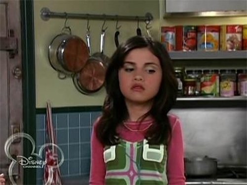 Wizards of Waverly Place Season 1 Episode 11 - Potion Commotion