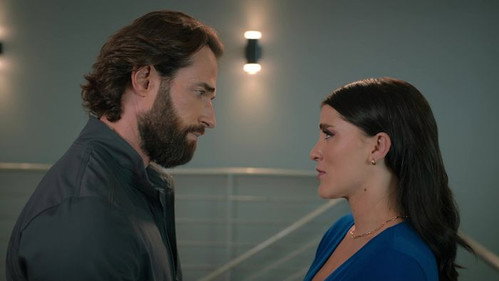 El extraño retorno de Diana Salazar Season 1 Episode 5 - Almas viejas