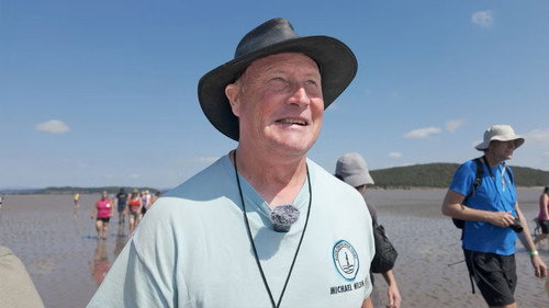 Tom Scott: England Season 1 Episode 10 - This Man Stops People Drowning in Quicksand
