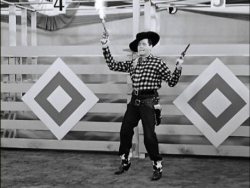 I Love Lucy Season 5 Episode 8 - Lucy Goes to a Rodeo