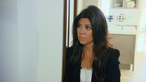 Keeping Up with the Kardashians Season 9 Episode 19 - Rocking the Cradle