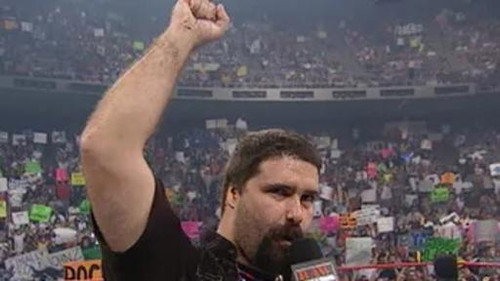 Raw - Jul. 24, 2000 still