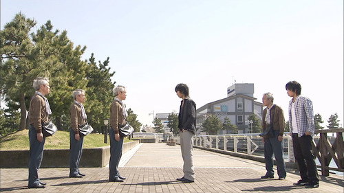Kamen Rider Season 16 Episode 16 - Emergency Storm