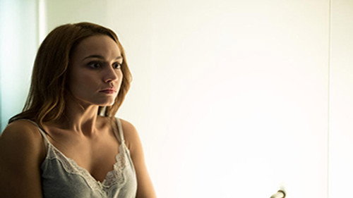 Sin identidad Season 2 Episode 4 - Episode 4