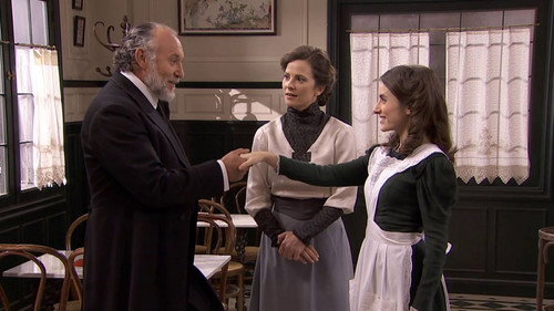 Episode 43 still