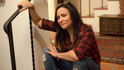 Better Things Season 3 Episode 3 - Nesting