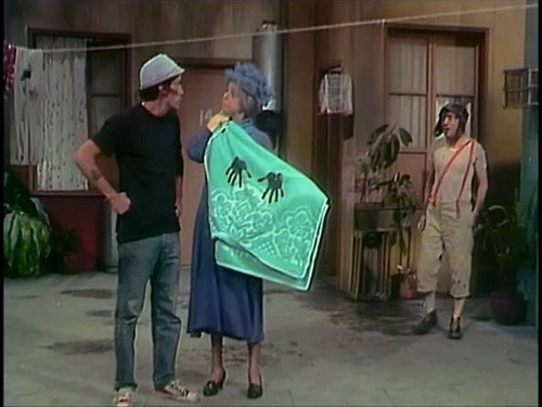 El Chavo del Ocho Season 3 Episode 37 - Tratando de Bañar al Chavo
