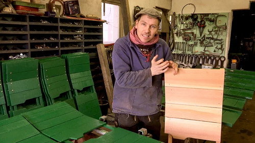 Frank & Kastaniegaarden Season 26 Episode 1 - Episode 1
