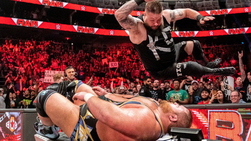Raw Season 30 Episode 39 - September 26, 2022