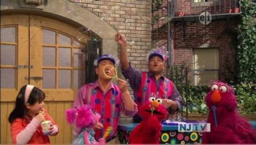 Sesame Street Season 42 Episode 3 - The Bubble Fest