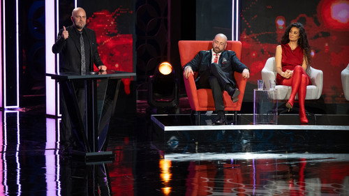 La bine si la roast Season 1 Episode 8 - Episode 8