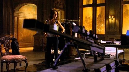 Nikita Season 1 Episode 2 - 2.0
