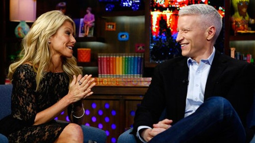 Kelly Ripa & Anderson Cooper still