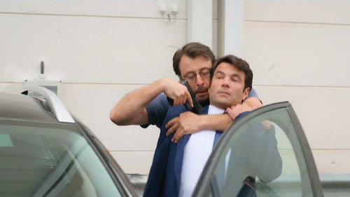 Episode 1256 still