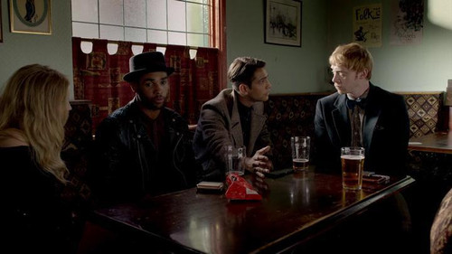 Snatch Season 1 Episode 3 - Going In Heavy