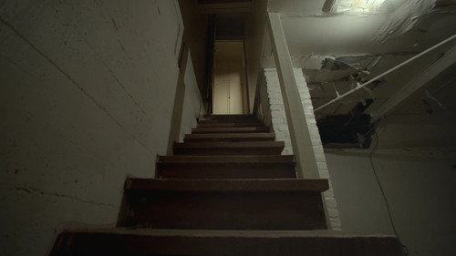 Unsolved Mysteries Season 2 Episode 8 - The Ghost in Apartment 14