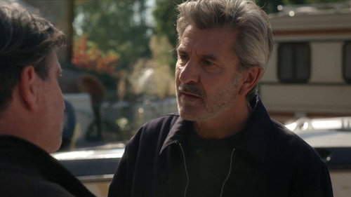 Episode 815 still