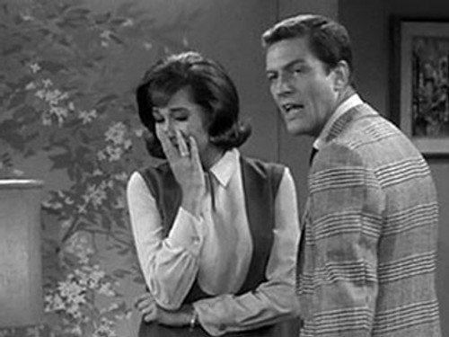 The Dick Van Dyke Show Season 3 Episode 3 - Laura's Little Lie