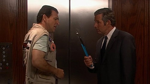 That's My Bush! Season 1 Episode 7 - Trapped in a Small Environment