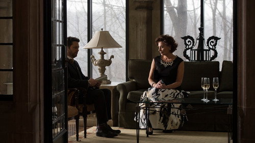 Private Eyes Season 1 Episode 10 - Family Jewels