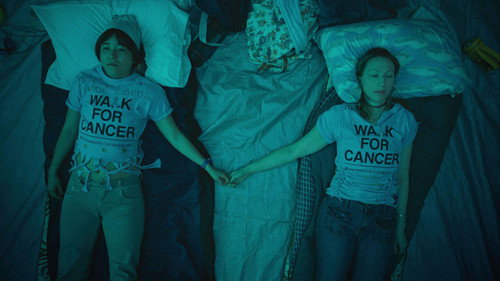 PEN15 Season 2 Episode 13 - Luminaria