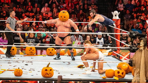 Raw Season 30 Episode 44 - October 31, 2022