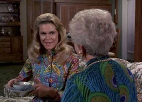Bewitched Season 5 Episode 14 - Samantha's Super Maid