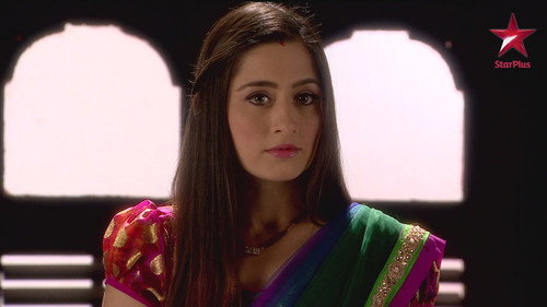 Ek Hasina Thi Season 8 Episode 22 - Durga's Request to Raima's Maid