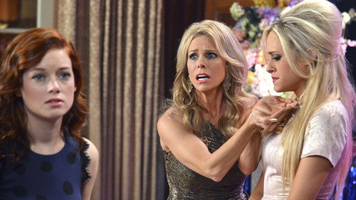 Suburgatory Season 3 Episode 10 - No, You Can't Sit With Us