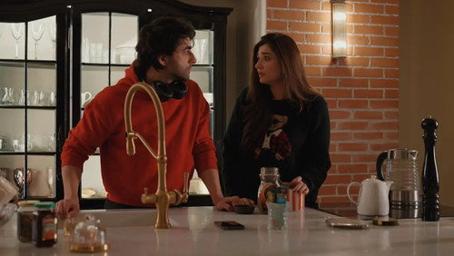 Dar-E-Nijaat Season 1 Episode 11 - Episode 11