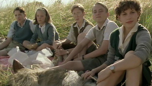 The Famous Five Season 2 Episode 4 - Five Have a Mystery to Solve
