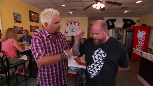Diners, Drive-Ins and Dives Season 10 Episode 12 - Wings 'n Things