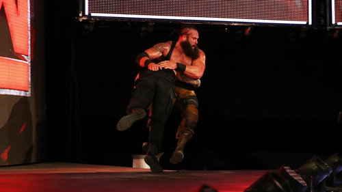 Raw Season 25 Episode 27 - July 3, 2017 (Phoenix, Arizona)
