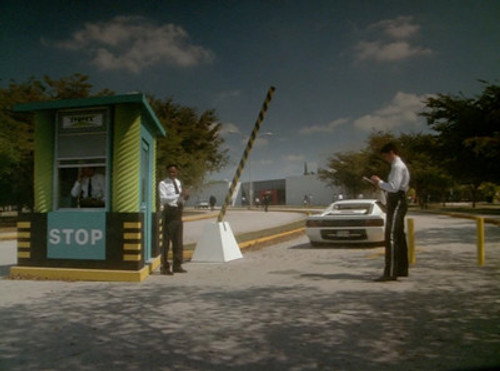 Miami Vice Season 5 Episode 18 - World of Trouble