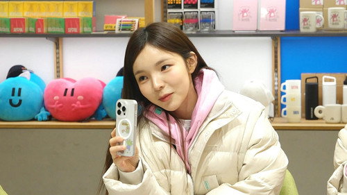 Episode 221 still