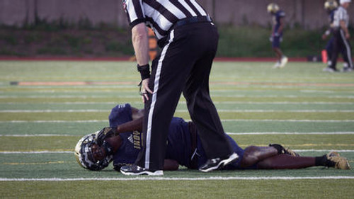 Last Chance U Season 4 Episode 5 - The Hangover