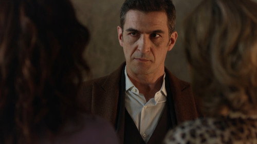 Episode 1158 still
