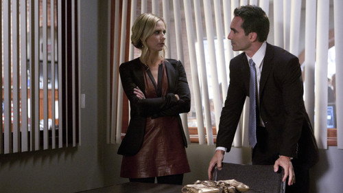 Ringer Season 1 Episode 7 - Oh Gawd, There's Two of Them?