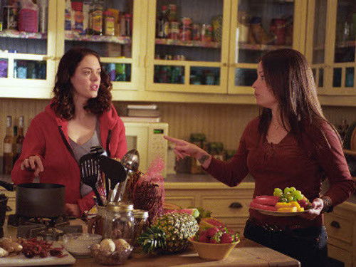 Charmed Season 4 Episode 21 - Womb Raider