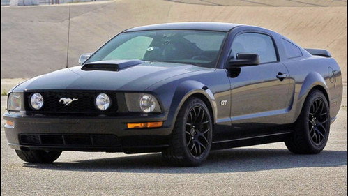 Hot Rod Garage Season 2 Episode 1 - 2005-2009 Mustang Lowering and Braking on a Budget