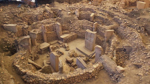 Ancient Aliens: Special Presentation Season 2 Episode 5 - Aliens and the Buried Past