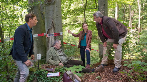 Die Rosenheim-Cops Season 17 Episode 22 - Waldmann's Salvation