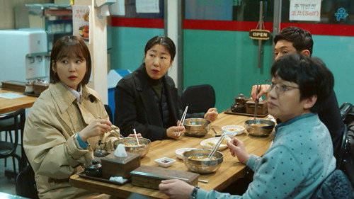 Black Dog Season 1 Episode 13 - Winter Vacation and New Positions for the Teachers