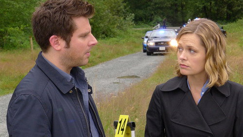 Psych Season 7 Episode 9 - Juliet Wears the Pantsuit