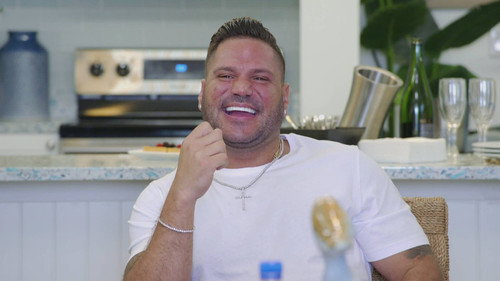 Jersey Shore: Family Vacation Season 6 Episode 31 - Frozen Pizza and Margaritas