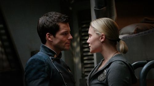 Battlestar Galactica Season 2 Episode 17 - The Captain's Hand